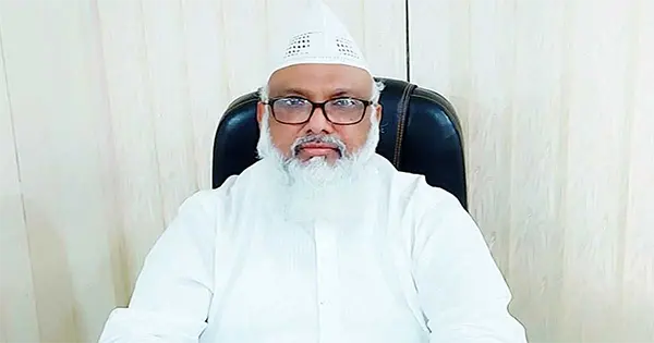 ঘরে-বাইরে বড্ড একা নজিবুল বশর মাইজভাণ্ডারী